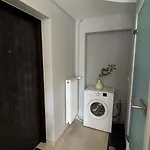 Apartman Float *