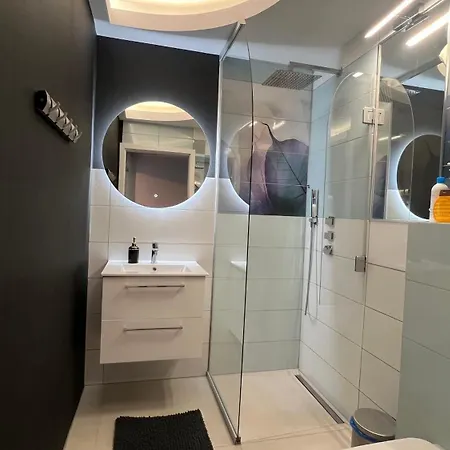 Float דירה